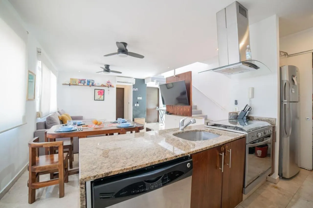 Papaya 20 Super Central Ph 2 Bedroom With Private Rooftop - Jacuzzi بلايا ديل كارمن 0*,  المكسيك