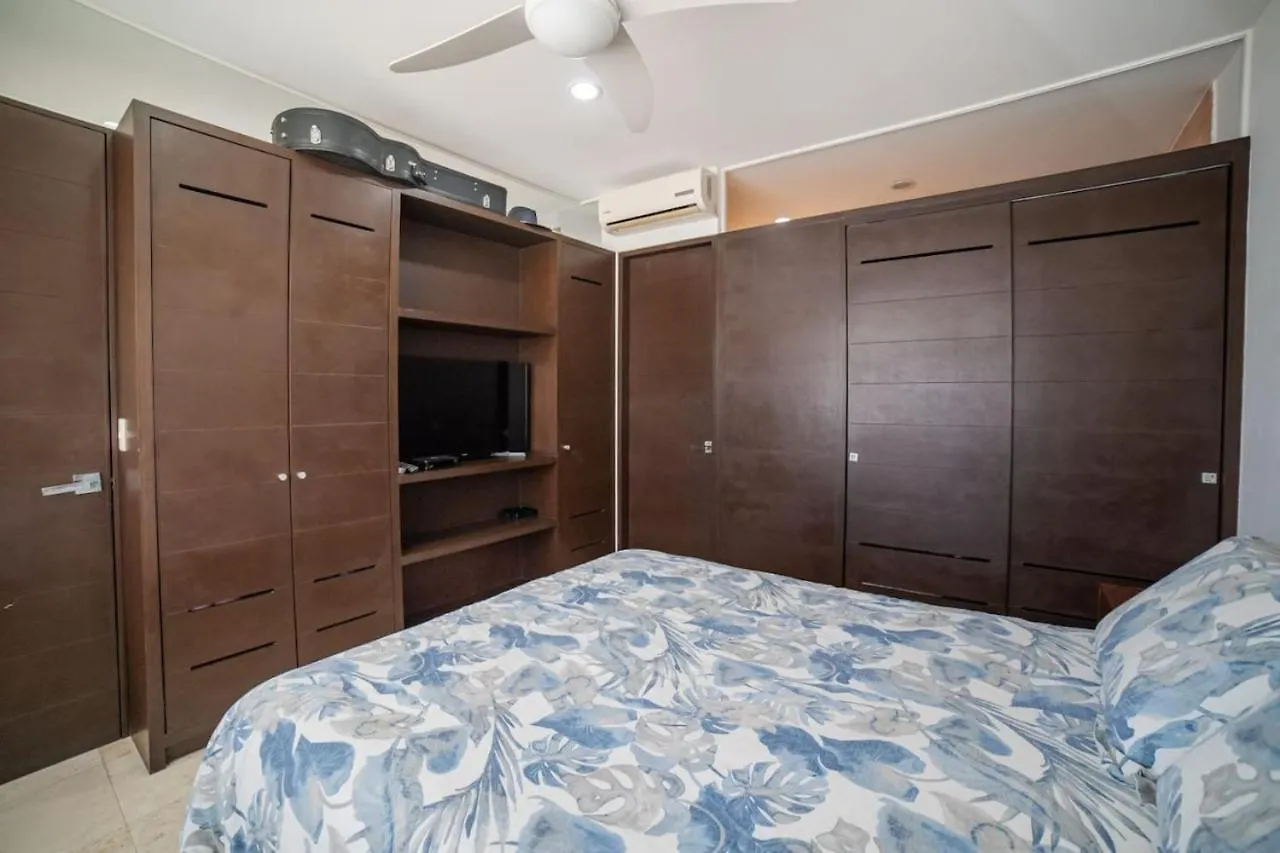 Papaya 20 Super Central Ph 2 Bedroom With Private Rooftop - Jacuzzi بلايا ديل كارمن 0*,  المكسيك