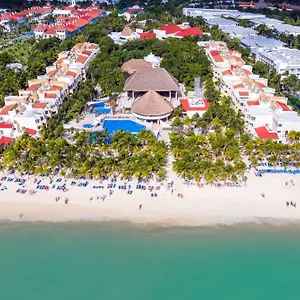 4* Курортный комплекс Viva Wyndham Maya -